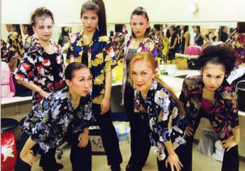 ���c�x�q�@�^�b�v�@�A���h�@�_���X�@�J���p�j�[