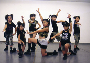 ���c�x�q�@�^�b�v�@�A���h�@�_���X�@�J���p�j�[